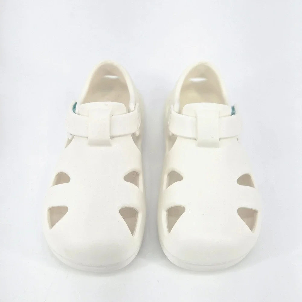Ten Little Splash Sandals Soft White Lightweight Water Shoes Clogs Size 11 NIB